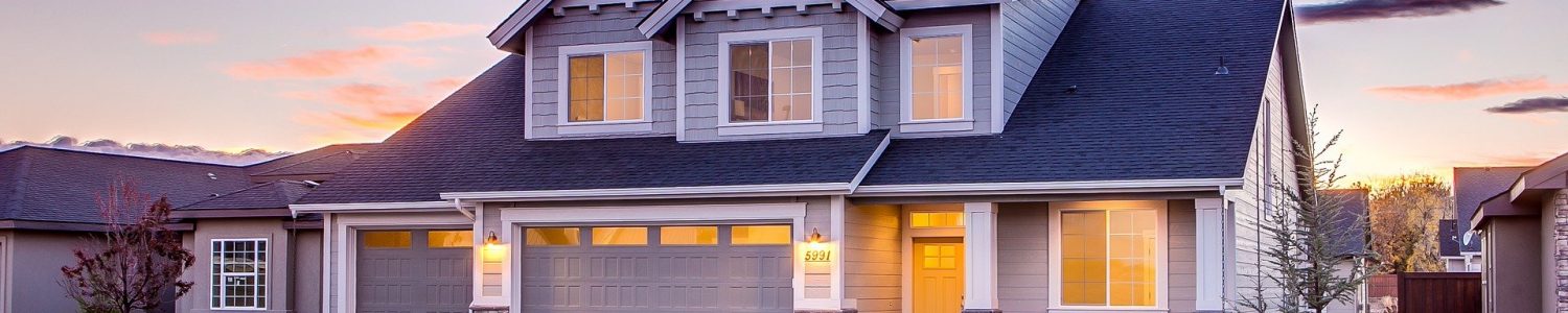 large-home-389271_1280